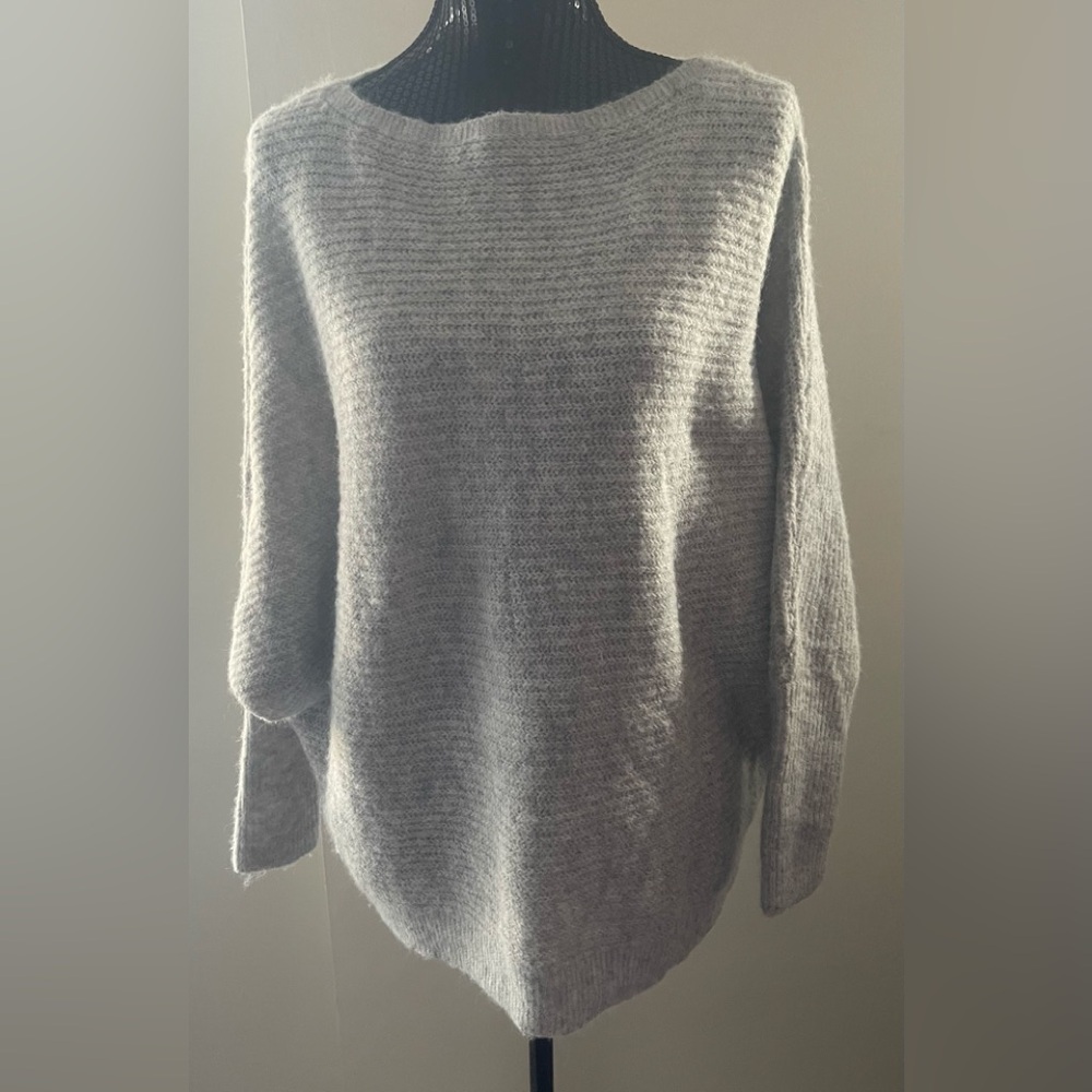 SHEIN Grey Fuzzy Ribbed Over Sized Dolman Sweater Size Medium